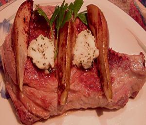 Pork Chops and Caramalised Pear Pork Chops and Caramalised Pear